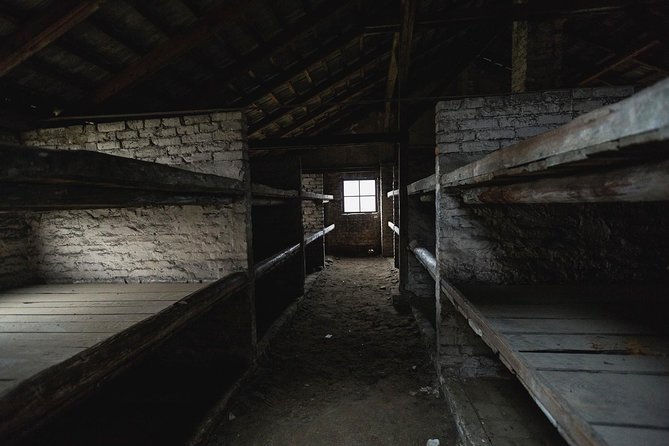 Auschwitz Birkenau Guided Tour - Leaving Krakow for Oświęcim