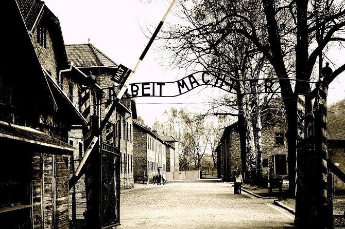 Auschwitz-Birkenau guided tour & skip the line Tickets & Transfer - A serious tour with a brisk pace