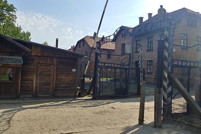 Auschwitz Birkenau Guided Tour with Hotel Pickup from Cracow - From Kraków to Oświęcim by minivan