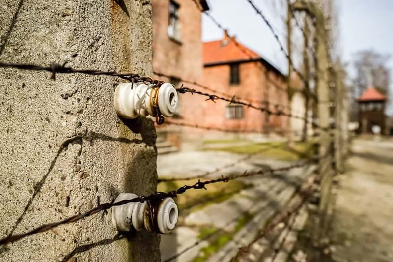 Auschwitz-Birkenau Skip-the-Line Guided Tour - The short transfer to Birkenau