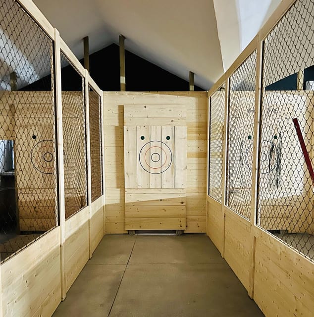 Axe Throwing Experience in Gdansk - Why the private format matters