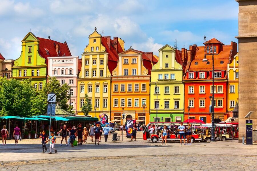 Best of Wroclaw 3-Hour History and Culture Walking Tour - Following medieval streets toward the University