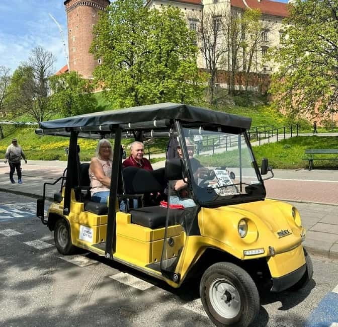 City Tour Cracow golf car plus Cruise on the Vistula River. - A one-hour cruise on the Vistula