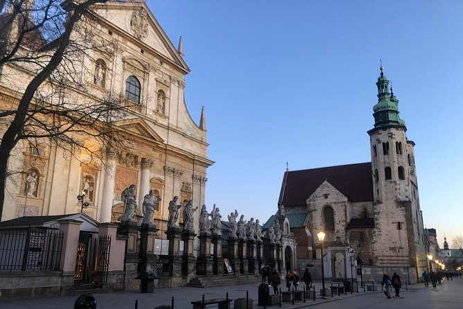 Complete Cracow Bike Tour (small group of maximum 15 people!) - Riding beside the Vistula