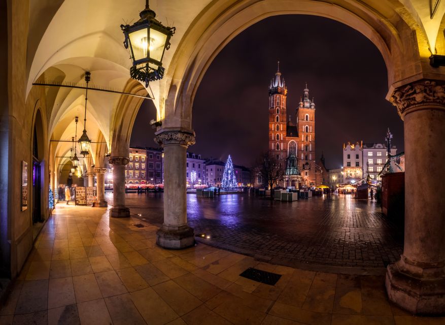 Creepy Krakow: 2-Hour City Walking Tour - Maria Magdalena’s Square and Katyński’s Square