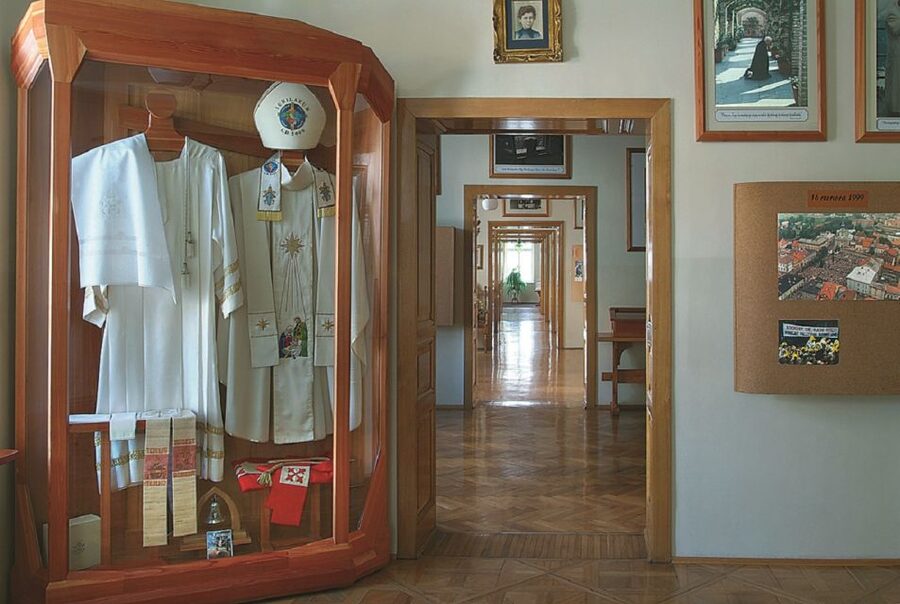 Day Tour: Traces of Pope John Paul II near Krakow - Key points to know before booking