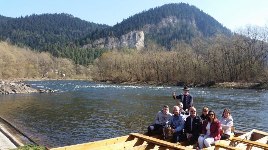 Dunajec River Gorge Rafting and Tree Top Walk from Krakow - How the transport affects the experience
