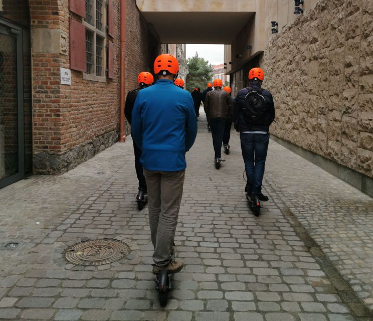 Electric Scooter Tour: Jewish Quarter - 2-Hours of Magic! - Your first 15 minutes: learning the electric scooter