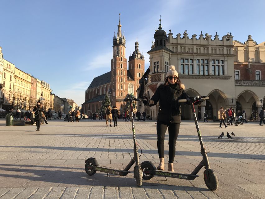 Electric Scooter Tour Krakow - Schindler’s Factory and the route back through Kazimierz