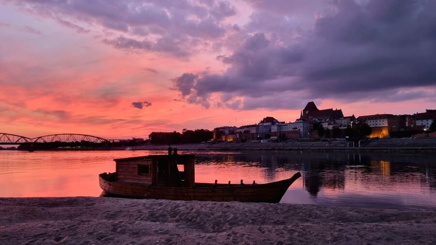 Evening Cruises in Toruń - Who should book this cruise?