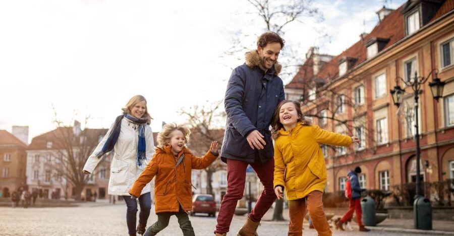 Family Tour of Warsaw Old Town with Fun Activities for Kids - The Royal Castle and Sigmund’s Column