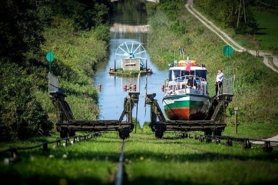 From Gdansk: Elblag Canal Boat Cruise - Should you book the Elblag Canal cruise?