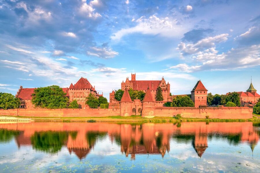 From Gdansk: Malbork Castle Half-Day Private Tour - Why Malbork Castle deserves half a day