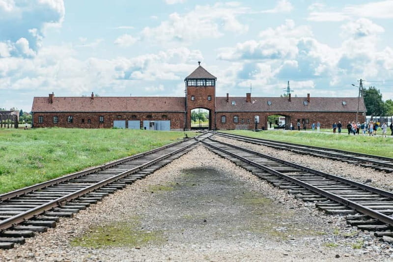 From Krakow: Auschwitz-Birkenau Guided Tour & Hotel Pickup - Why this Auschwitz tour is worth your time