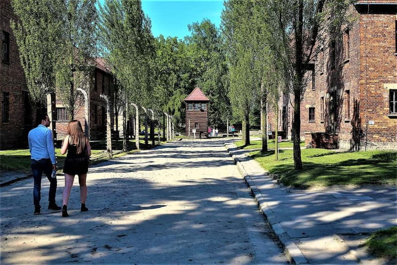 From Krakow: Auschwitz-Birkenau Guided Tour & Pickup Options - Is $33 a fair price?