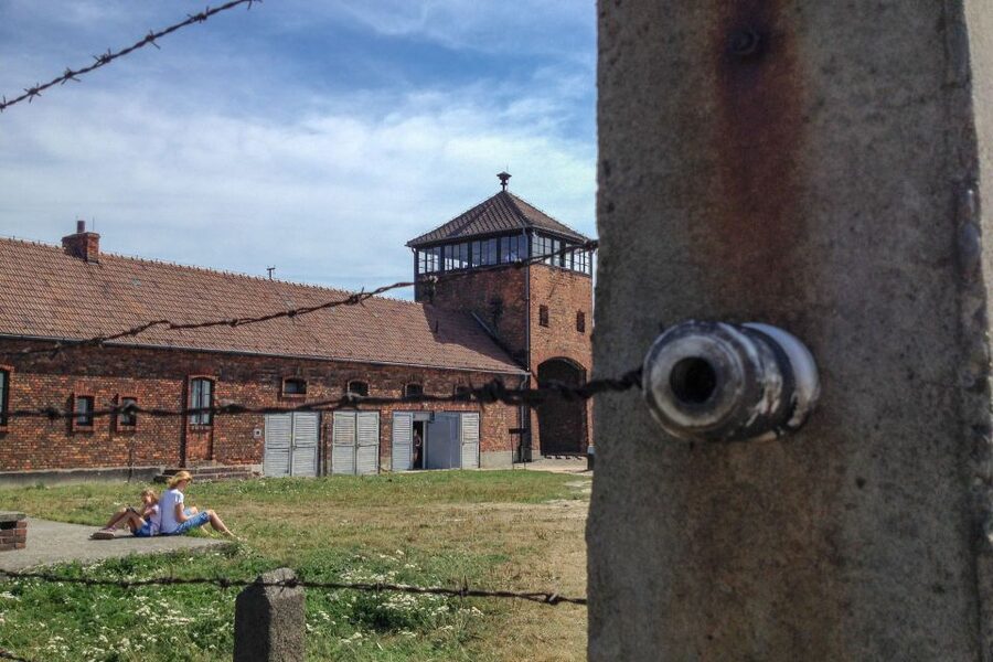 From Krakow: Auschwitz-Birkenau Private or Shared Tour - Key points to know before booking