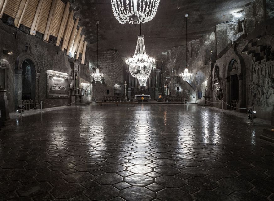 From Krakow: Auschwitz-Birkenau & Salt Mines with Lunch - Why combine Auschwitz and Wieliczka in one day?