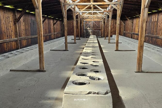 from Kraków: Auschwitz excursion with guaranteed Dutch guide - Six hours of study, not a quick photo stop