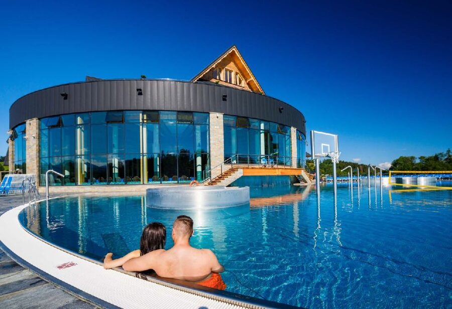 From Krakow: Chocholow Hot Springs Evening or Daytime Ticket - Who should book this Chocholowska trip?