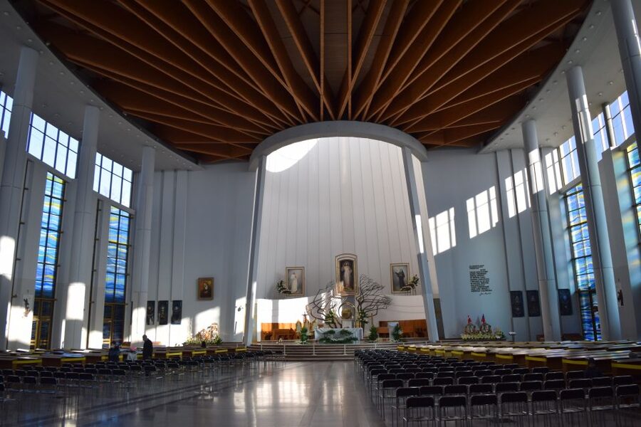 From Krakow: Częstochowa, Black Madonna and Lagiewniki Tour - Why combine Częstochowa and Łagiewniki in one day