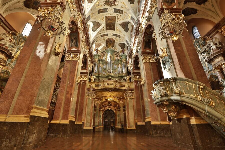 From Krakow: Częstochowa "Black Madonna" Day Tour - Who Should Book This Day Trip?