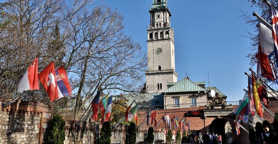 From Krakow: Czestochowa - The Black Madonna - The Guide Makes a Real Difference