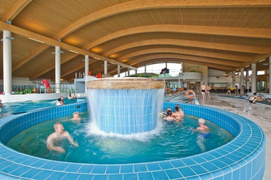 From Krakow: Dunajec River Rafting with Thermal Baths option - Should you book the Dunajec rafting and thermal baths tour?
