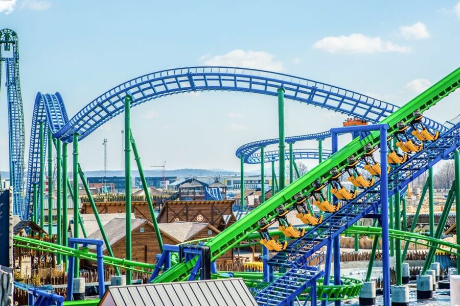 From Kraków: Energylandia Amusement Park Transfer and Entry - Winter Season Special and seasonal planning