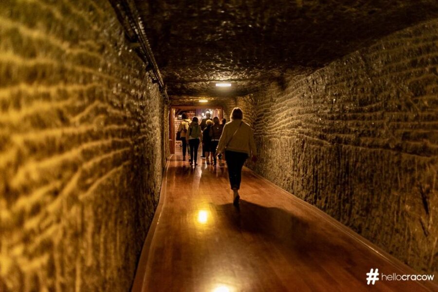 From Krakow: Guided Tour in Wieliczka Salt Mine - Why Wieliczka feels unlike an ordinary mine visit
