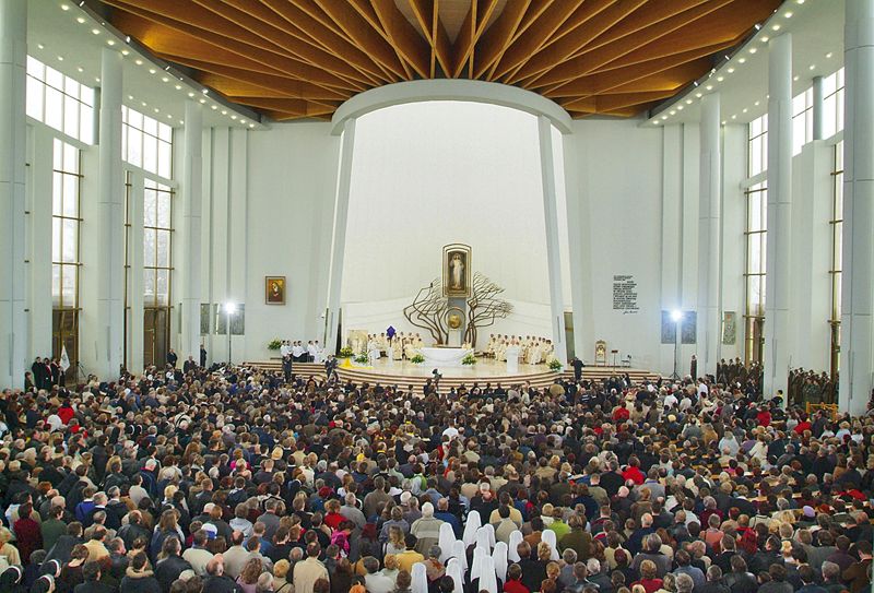 From Krakow: In the Footsteps of John Paul II - Key points at a glance