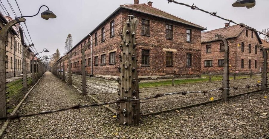 From Krakow: Roundtrip Transportation to Auschwitz Birkenau - Is $27 good value?