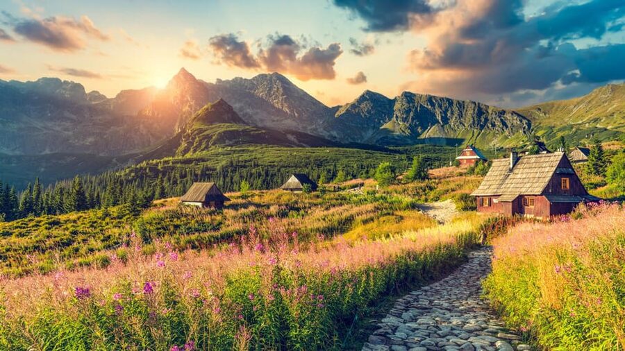 From Krakow: Tour to Zakopane with Tasting & Hotel Pickup - A short Tatra Mountains drive