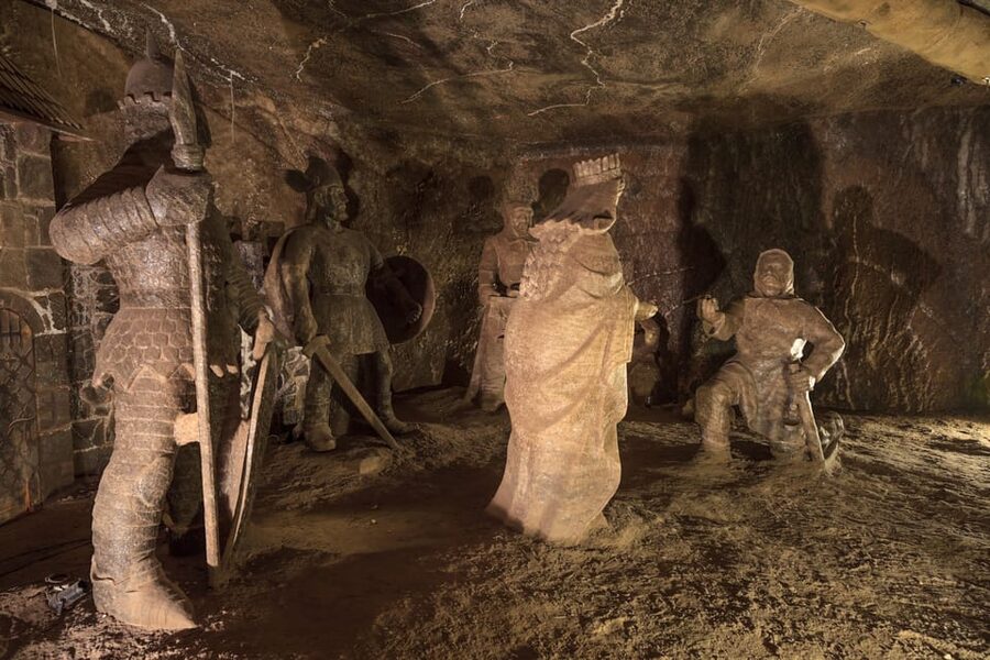 From Krakow: Wieliczka Salt Mine & Auschwitz Guided Trip - The $167 price and the real value