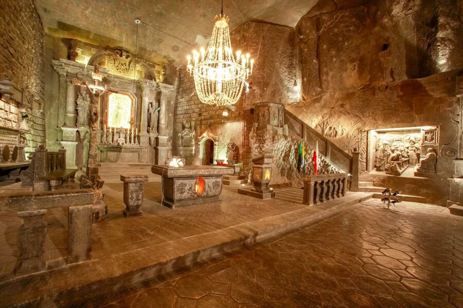 From Krakow: Wieliczka Salt Mine Guided Tour & Pickup Option - St. Kinga Chapel and the Mine’s Big Moment