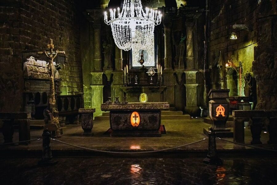 From Krakow: Wieliczka Salt Mine Tourist Route - Why Wieliczka Salt Mine deserves a place in your Krakow plans