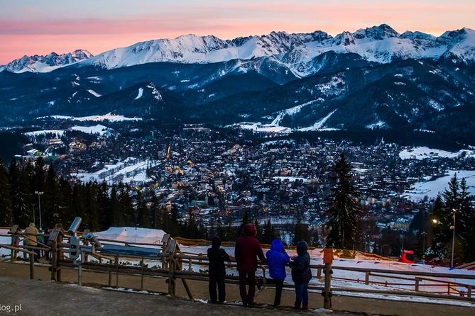 From Krakow: Zakopane Tour, Hot Springs, Cable Car, Local Tasting - Chocholow’s wooden houses: a brief first stop