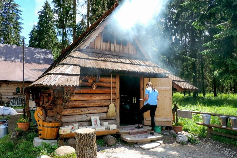 From Krakow: Zakopane Tour with Gubalowka Funicular & Museum - Why Zakopane makes a good day out from Krakow