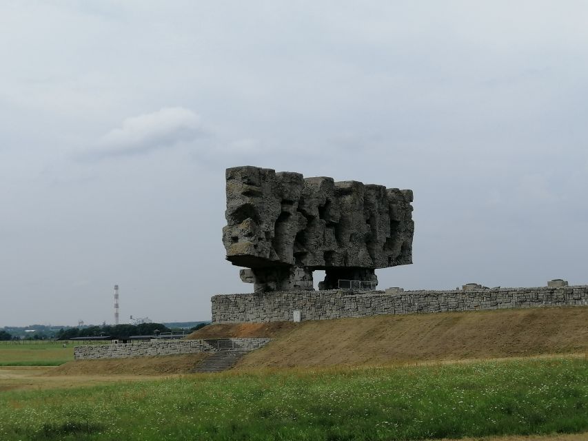 From Warsaw: Lublin and Majdanek State Museum Day Tour - Why Majdanek changes the shape of this Warsaw day trip