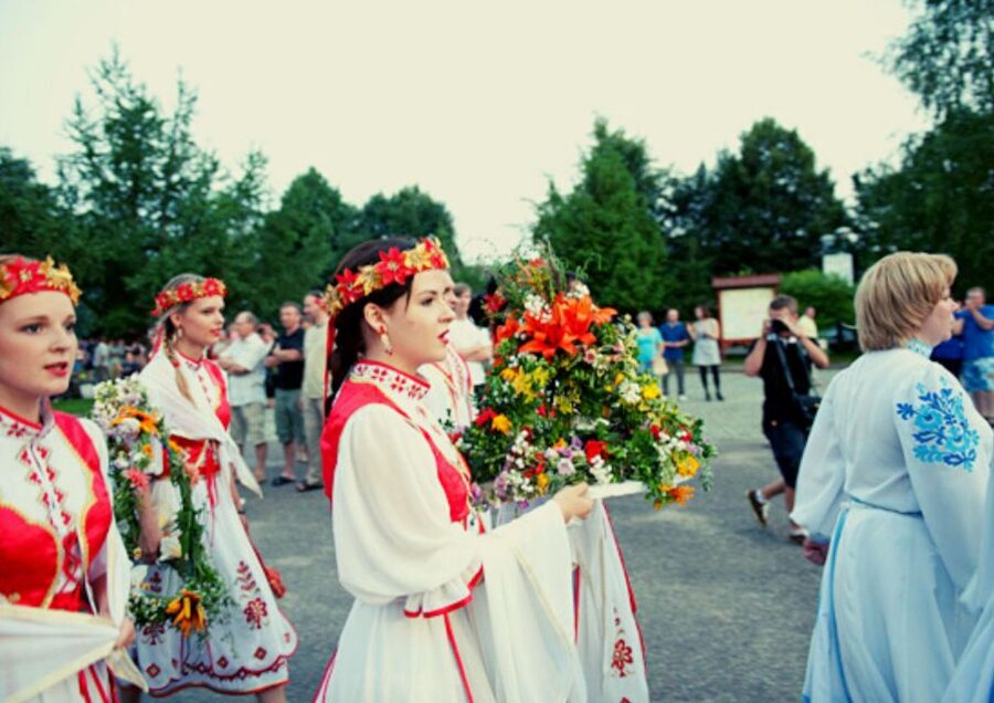 From Warsaw: Small-Group Tour to Bialowieza National Park - St. Nicholas Orthodox Church and its porcelain iconostasis