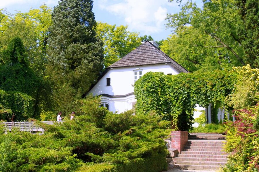 From Warsaw: Tour to Chopin's Birthplace - Żelazowa Wola - Should you book the Żelazowa Wola tour?