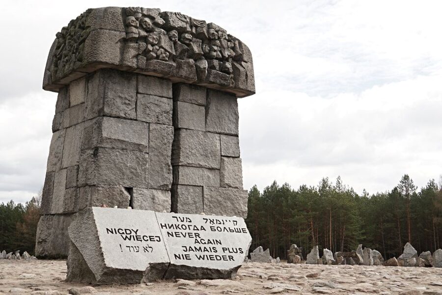 From Warsaw: Treblinka Camp 6-Hour Private Tour - The Museum of Struggle and Martyrdom
