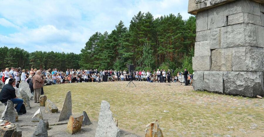 From Warsaw: Treblinka Extermination Camp Private Tour - Treblinka II and the field of stones