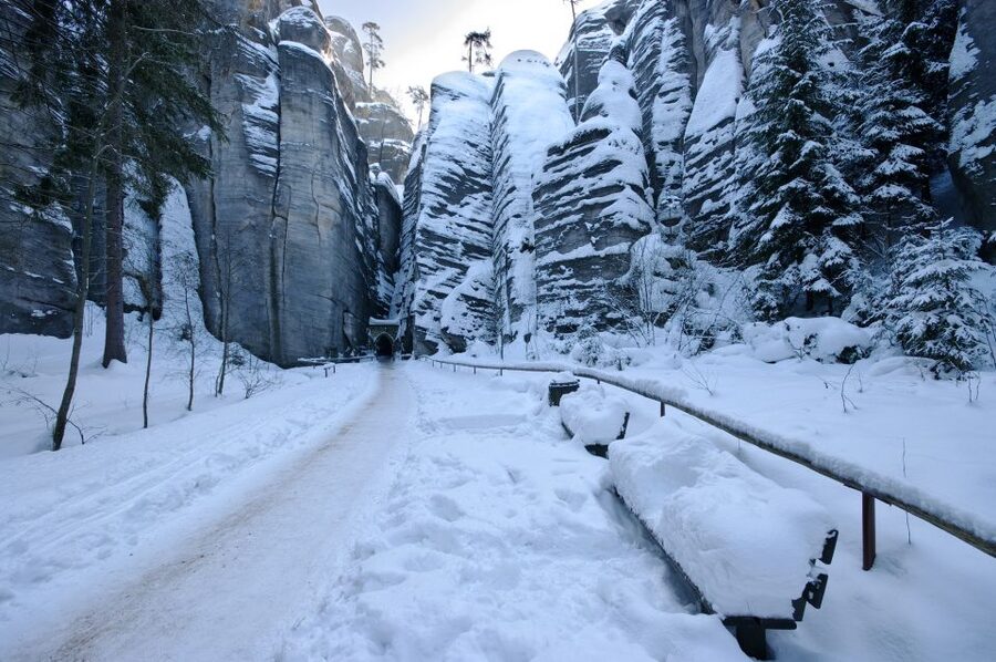 From Wroclaw: Hiking Trail in Rock City Adrspach - The Gothic gate starts the walk