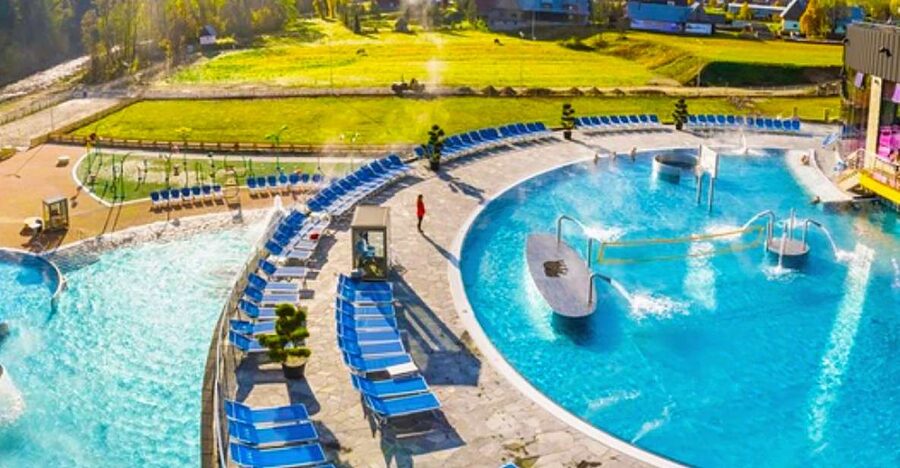 From Zakopane: Chocholow Thermal Baths with Hotel Transfers - Warm water and mountain views without the transport hassle