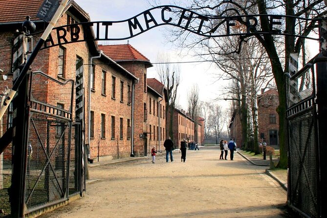 Full-Day Tour of Auschwitz and Wieliczka Salt Mine from Krakow - Small details that make the booking smoother
