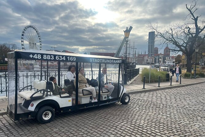 Gdansk: 2H City Sightseeing Tour LIVE GUIDED by Buggy/Golf cart - Neptune’s Fountain and the Royal Road