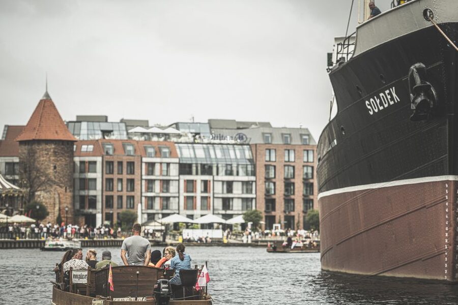 Gdansk: City Cruise on Historical Polish Boat - Who should book this Gdańsk cruise?