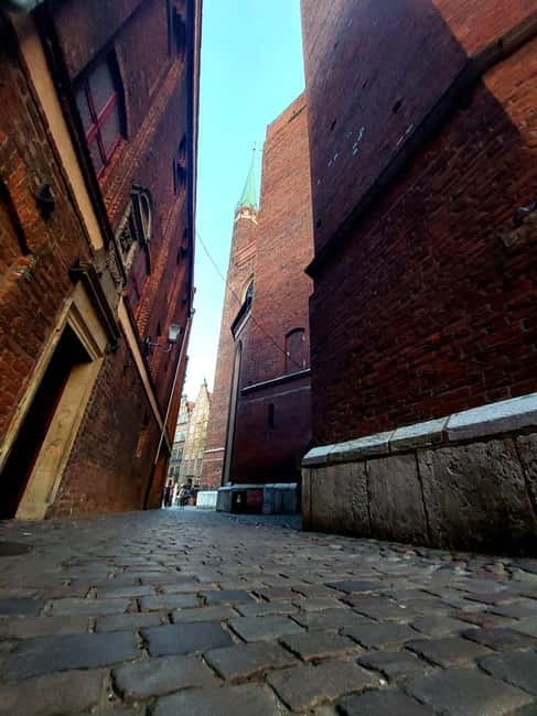 GDANSK City Tour by Golf Cart Live Guide & Sightseeing 90min - Should you book the electric-cart tour?