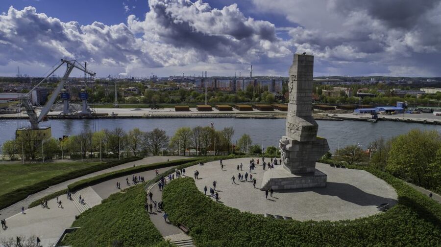 Gdansk: Gdansk, Sopot and Westerplatte Private Guided Tour - Who should book this tour