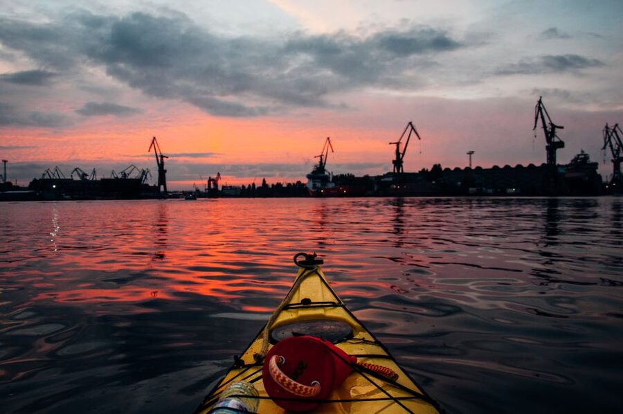 Gdańsk: Islands and Canals Private Kayak Tour - Should You Book the Motława Kayak Tour?